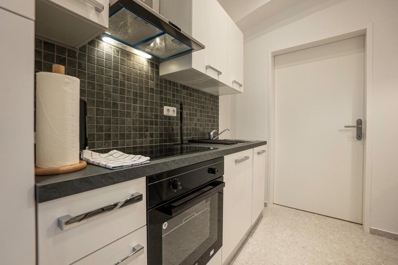 Experience Fresh Comfort In Our Brand-New Apartment In Vienna'S 17Th District Εξωτερικό φωτογραφία